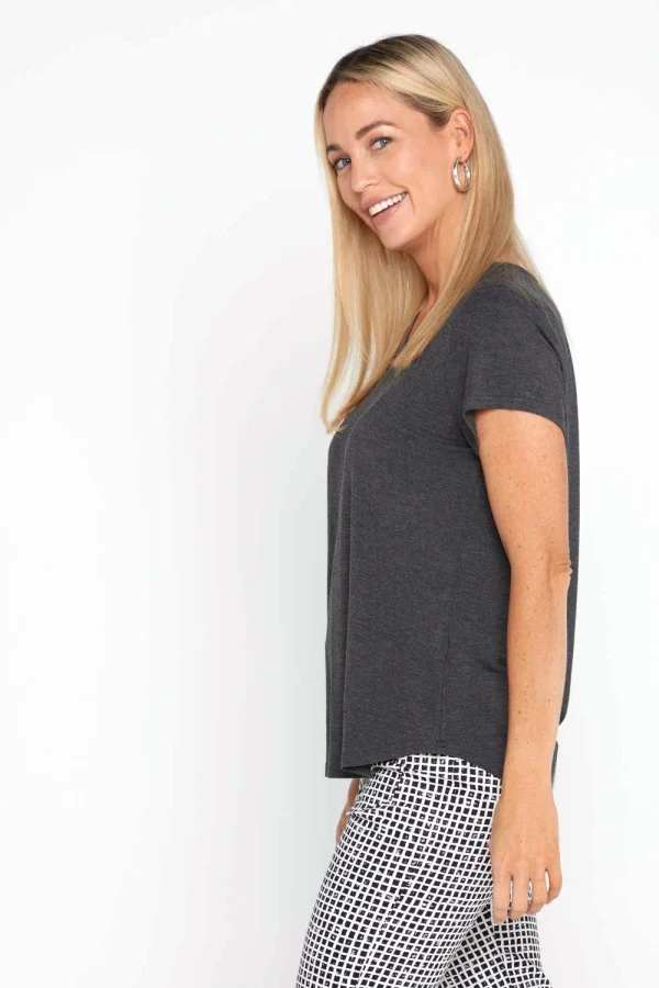 Bamboo_Tee_Charcoal_T2128_whispers_1037_34924cbe-cb0a-44e6-a893-52b68c52242a.webp