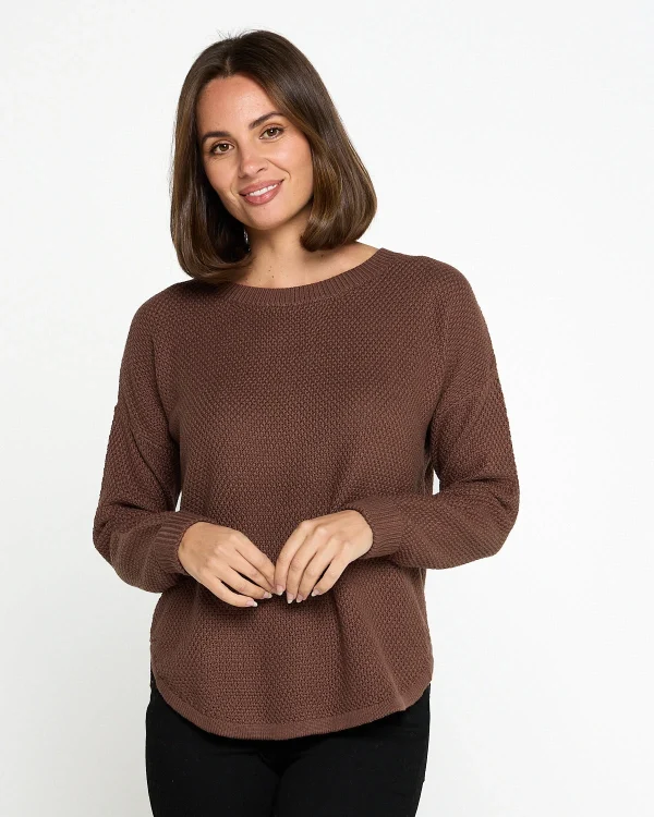 Brenda_SN0161-63Chocolate-Brenda-Waffle-Knit_51414x5product-social-3.webp