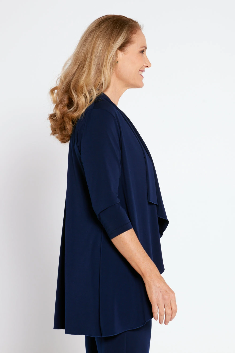 Chelsea_jacket_navy_long_lined_jacket_T2965_navy_pants_5500_0757.webp