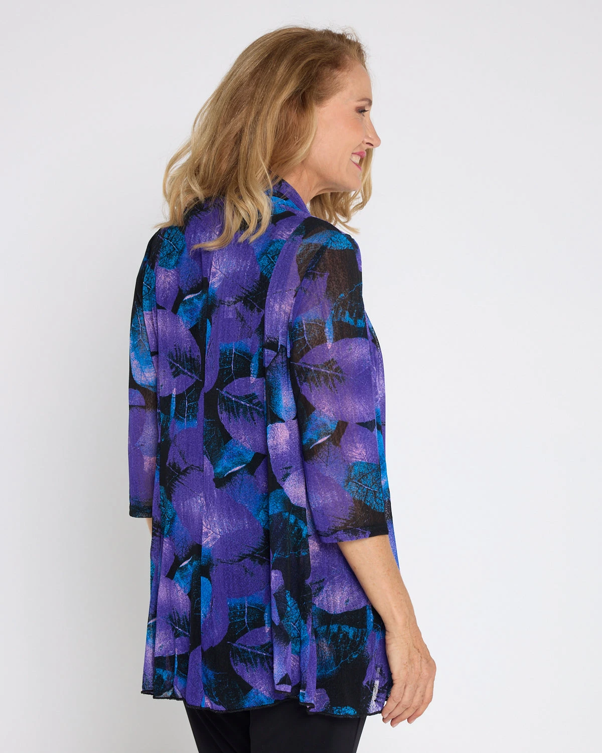 Lexie_Easy_Fit_Jacket_Purple_Blue_Aisle2_V45_46_01590_15844.webp