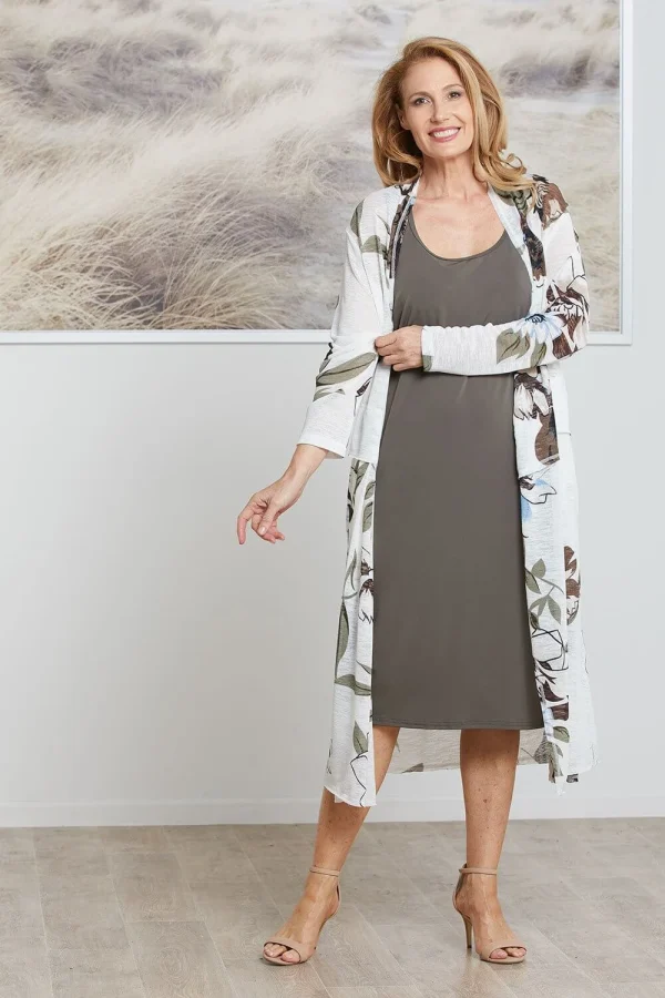 Maxi_cardi_sage_kcCJ24780_1030_ff00a118-605f-4e30-8633-7dce4582a01d-sw.webp