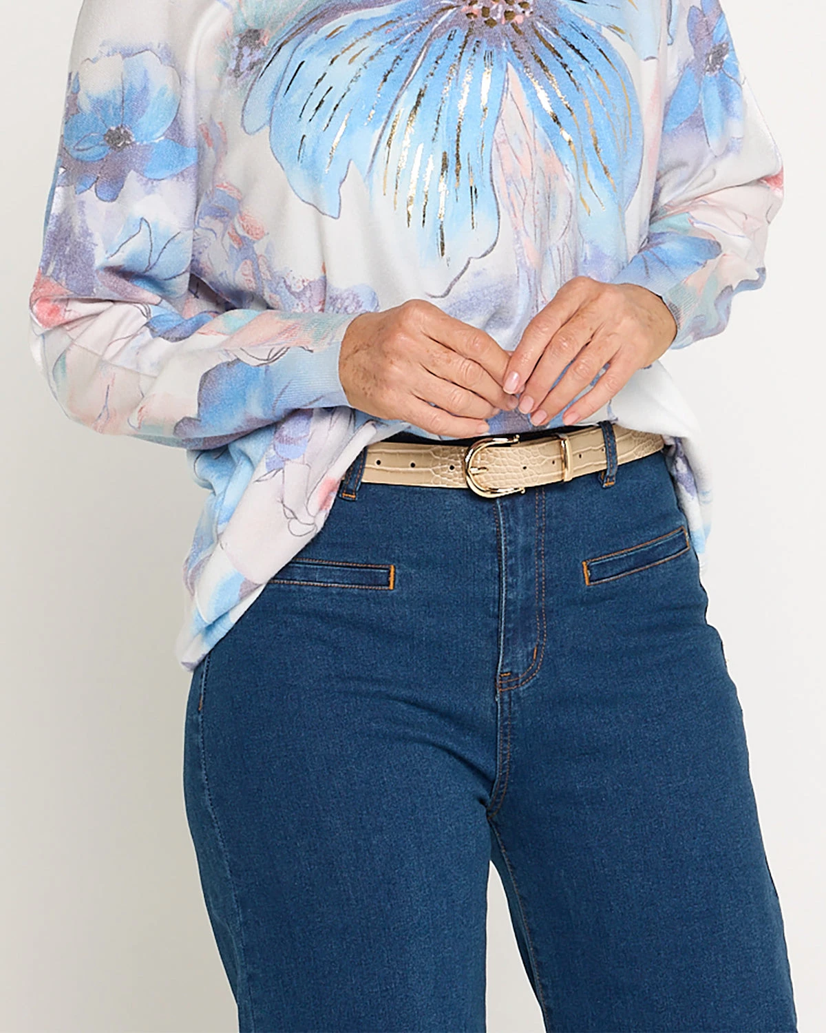 Metal_Buckle_Croc_Jeans_Belt_-_Camel_Gold_ABD-1726_ABD1726_G351_Cotton_Knit_G511_Blue_86904x5_product-social_copy.webp