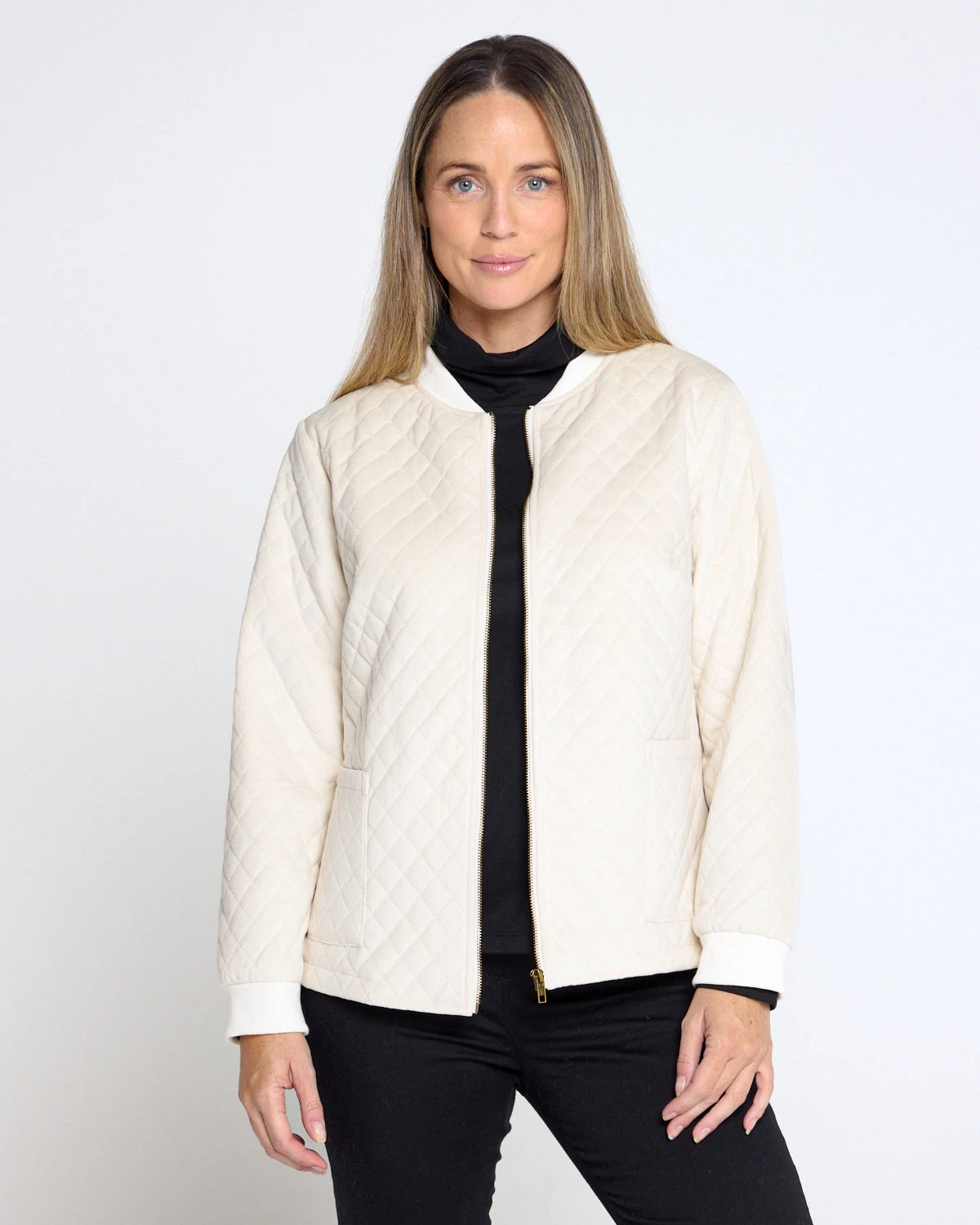 Quilted_faux_suede_jacket_ULJ31174_Oatmeal_ULS30761_Just_Drill_Skirt_Milk_28574x5product-social-2.webp