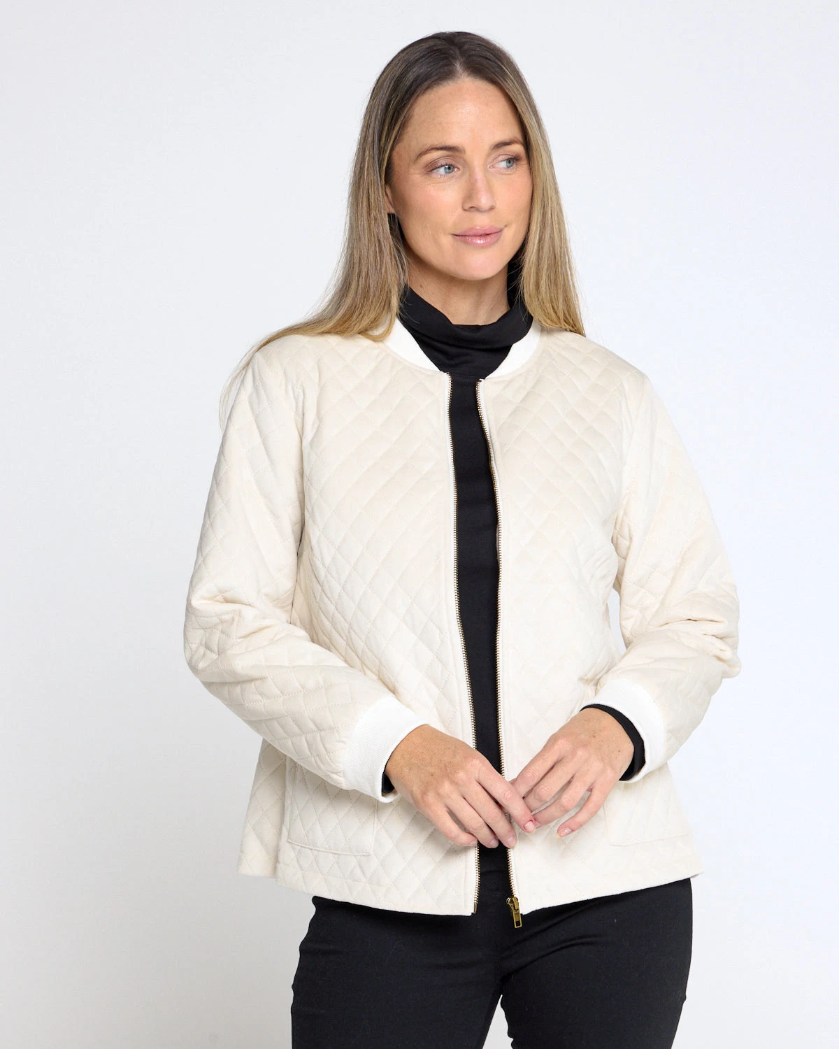 Quilted_faux_suede_jacket_ULJ31174_Oatmeal_ULS30761_Just_Drill_Skirt_Milk_28594x5product-social-2.webp