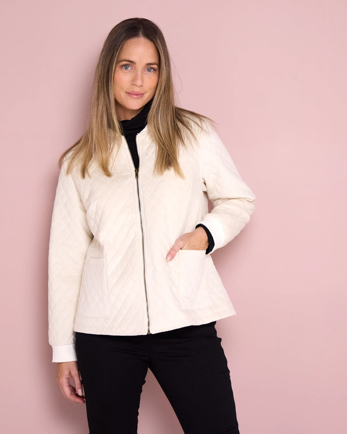 Quilted_faux_suede_jacket_ULJ31174_Oatmeal_ULS30761_Just_Drill_Skirt_Milk_28774x5product-social-2.webp