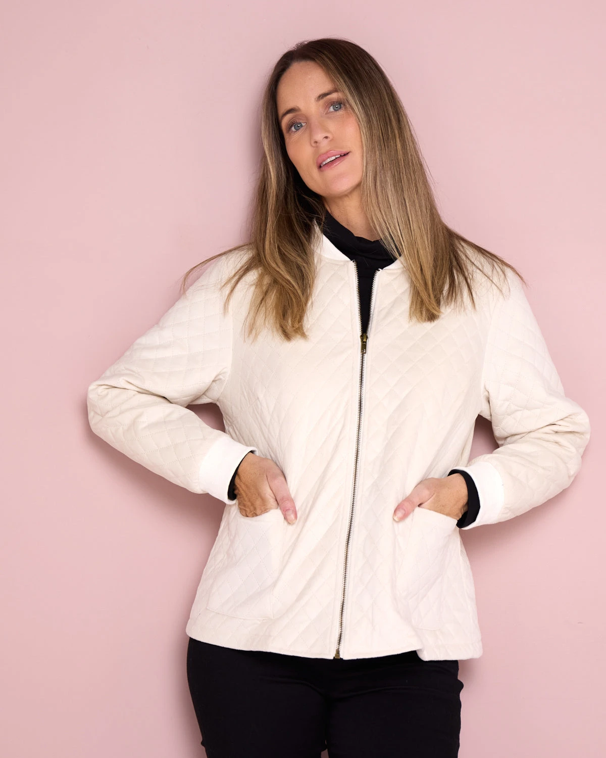 Quilted_faux_suede_jacket_ULJ31174_Oatmeal_ULS30761_Just_Drill_Skirt_Milk_28834x5product-social-2.webp