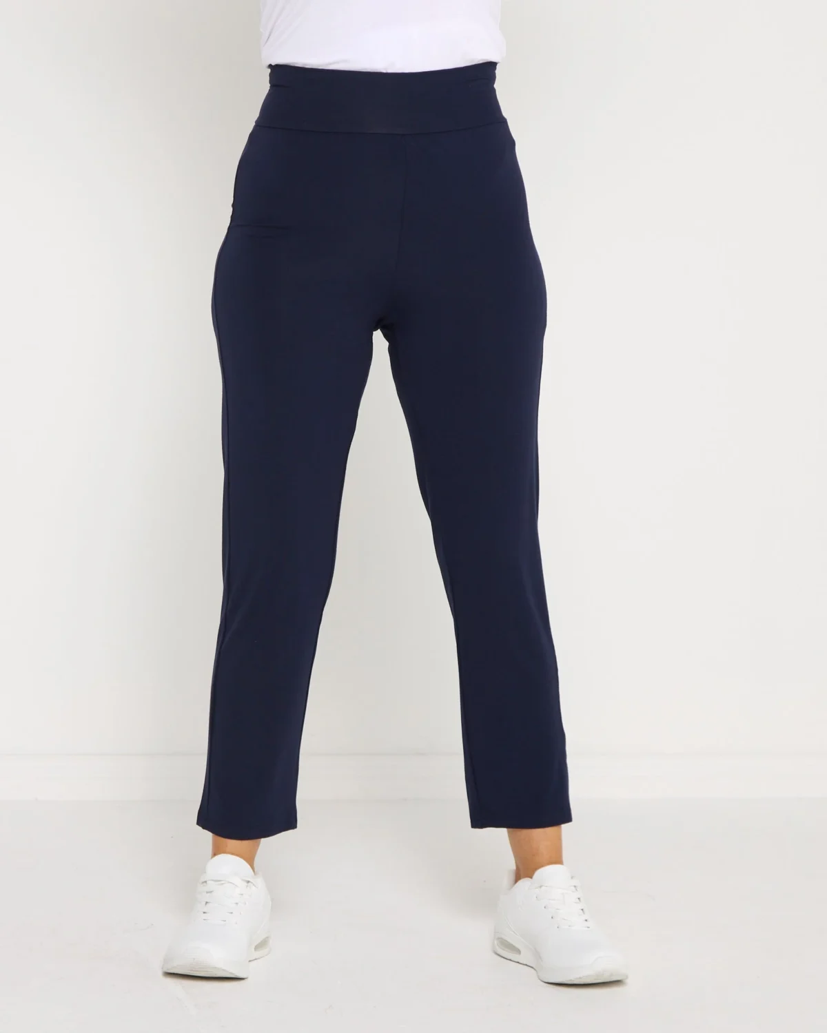 T2132L_Nina_Bamboo_Pant_Black_3706.webp