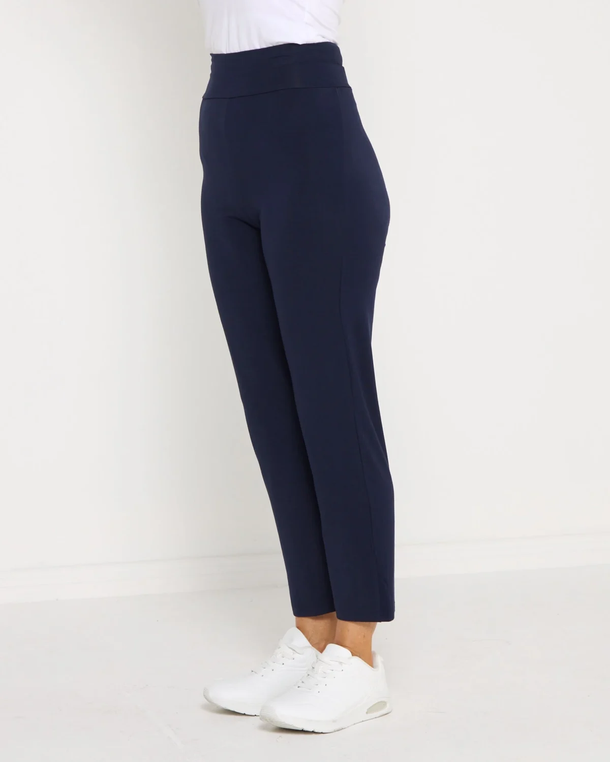 T2132L_Nina_Bamboo_Pant_Black_3709.webp