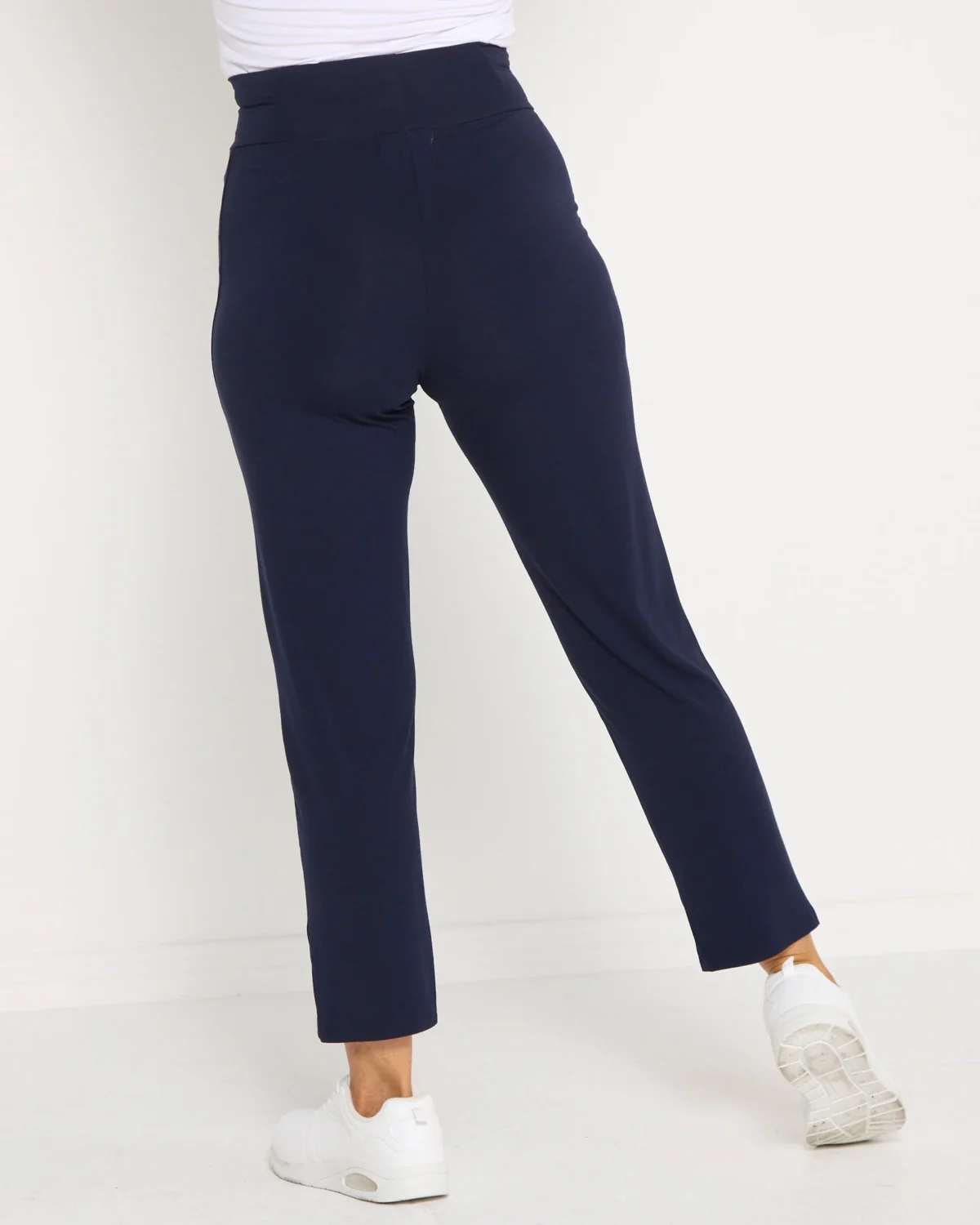 T2132L_Nina_Bamboo_Pant_Black_3712.webp