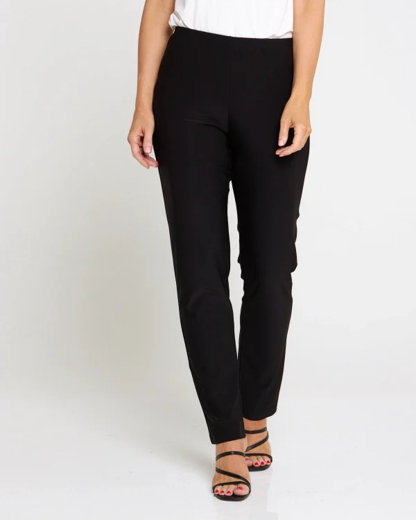 The_Essential_Pant_Black_VCP31707_17974x5product-social-2.webp