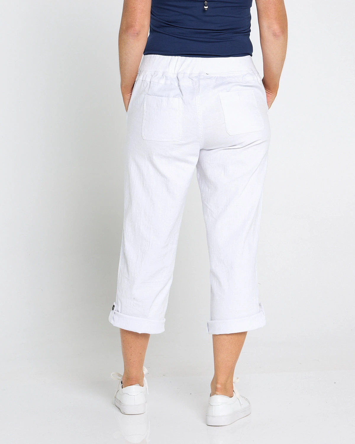 ULT31729TARIN_3_4_Sleeve_Top_Navy_36328_White_Cargo_Pant_Petite_176454x5product-social-2.webp