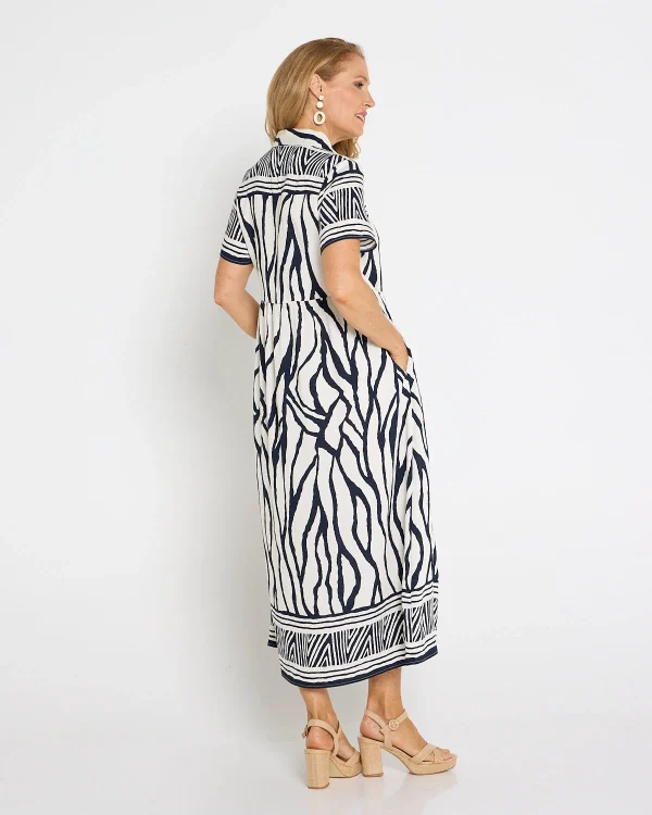 VLD31970_Border_Dress_Navy_271704x5_8476f142-afca-47ea-a7e9-eaa0e2b29a31.webp