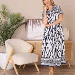 VLD31970_Border_Dress_Navy_271854x5_87f66736-078c-4218-9dc9-86dff94c992a.webp